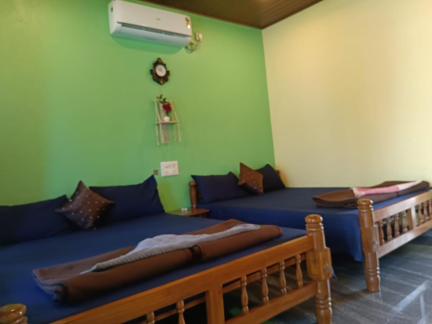Parshuram Sea Shore Cafe And Rooms, Gokarna