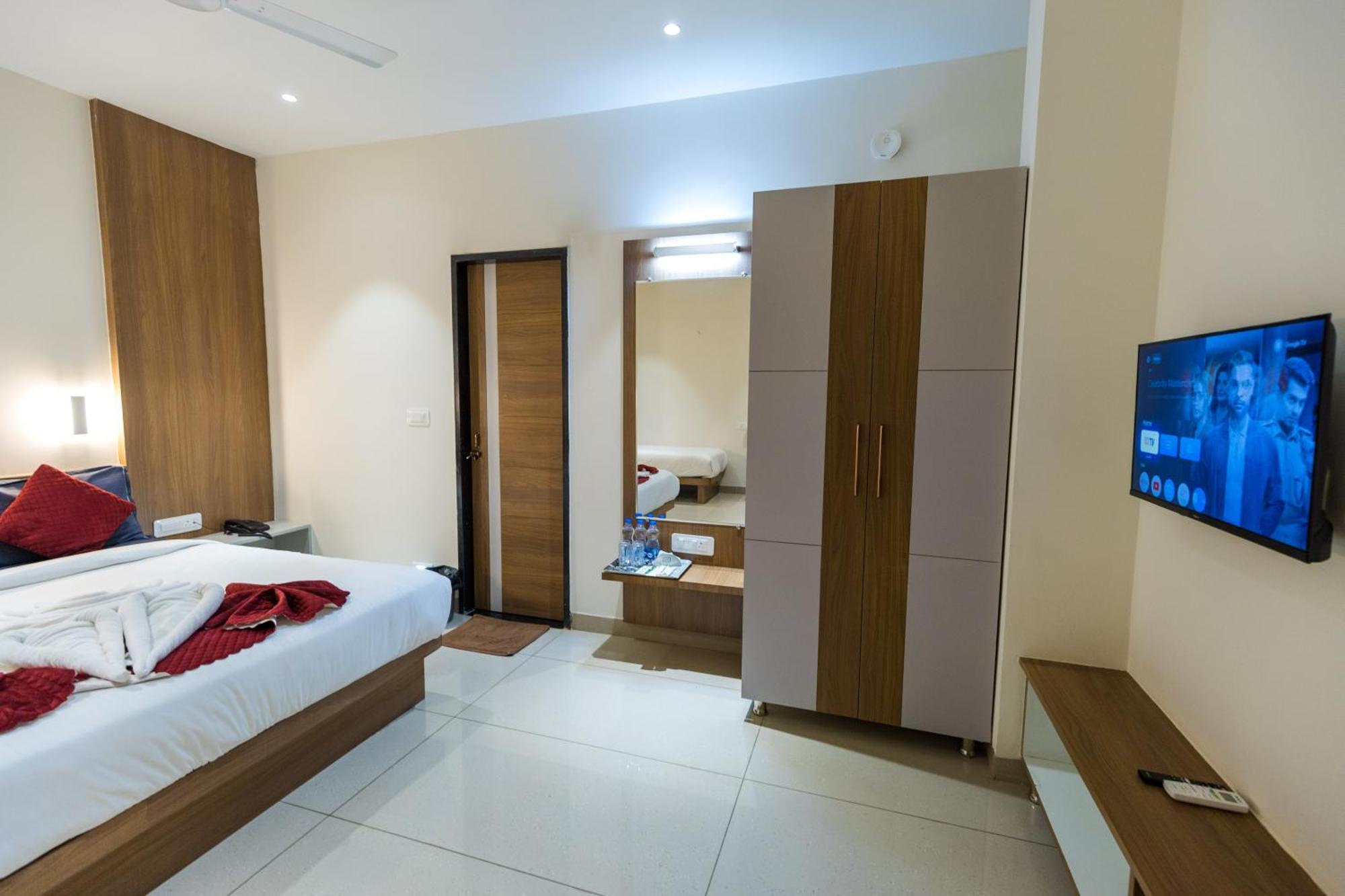 Hotel Tribhuvan Gokarna Gokarna (Karnataka)