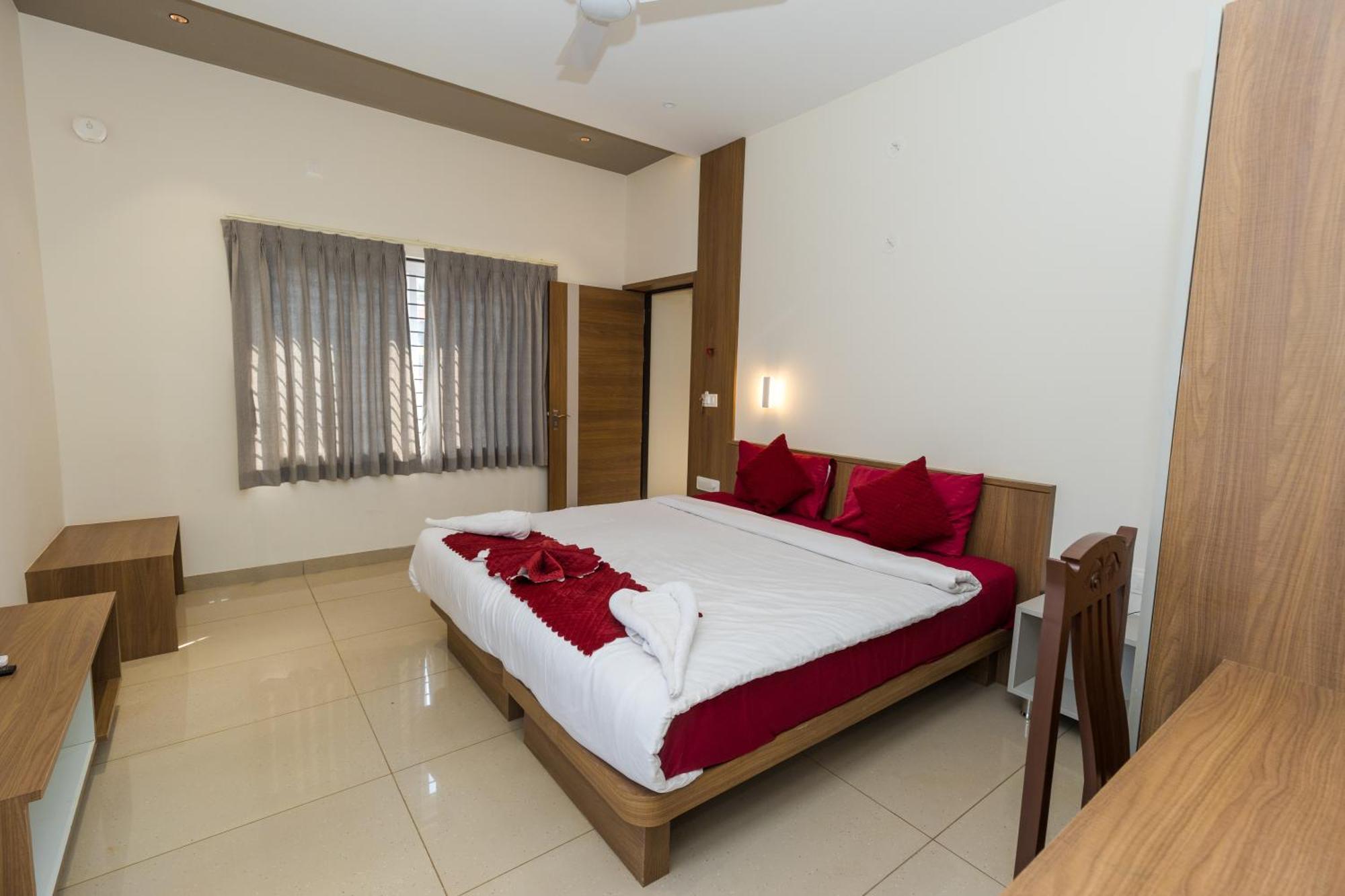 Hotel Tribhuvan Gokarna