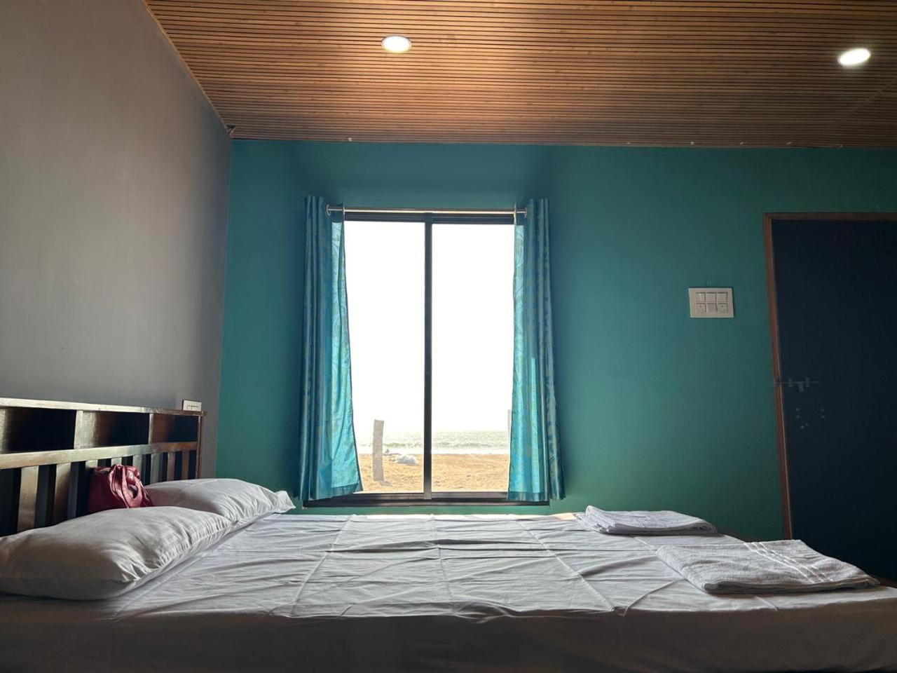Lakshika Resort