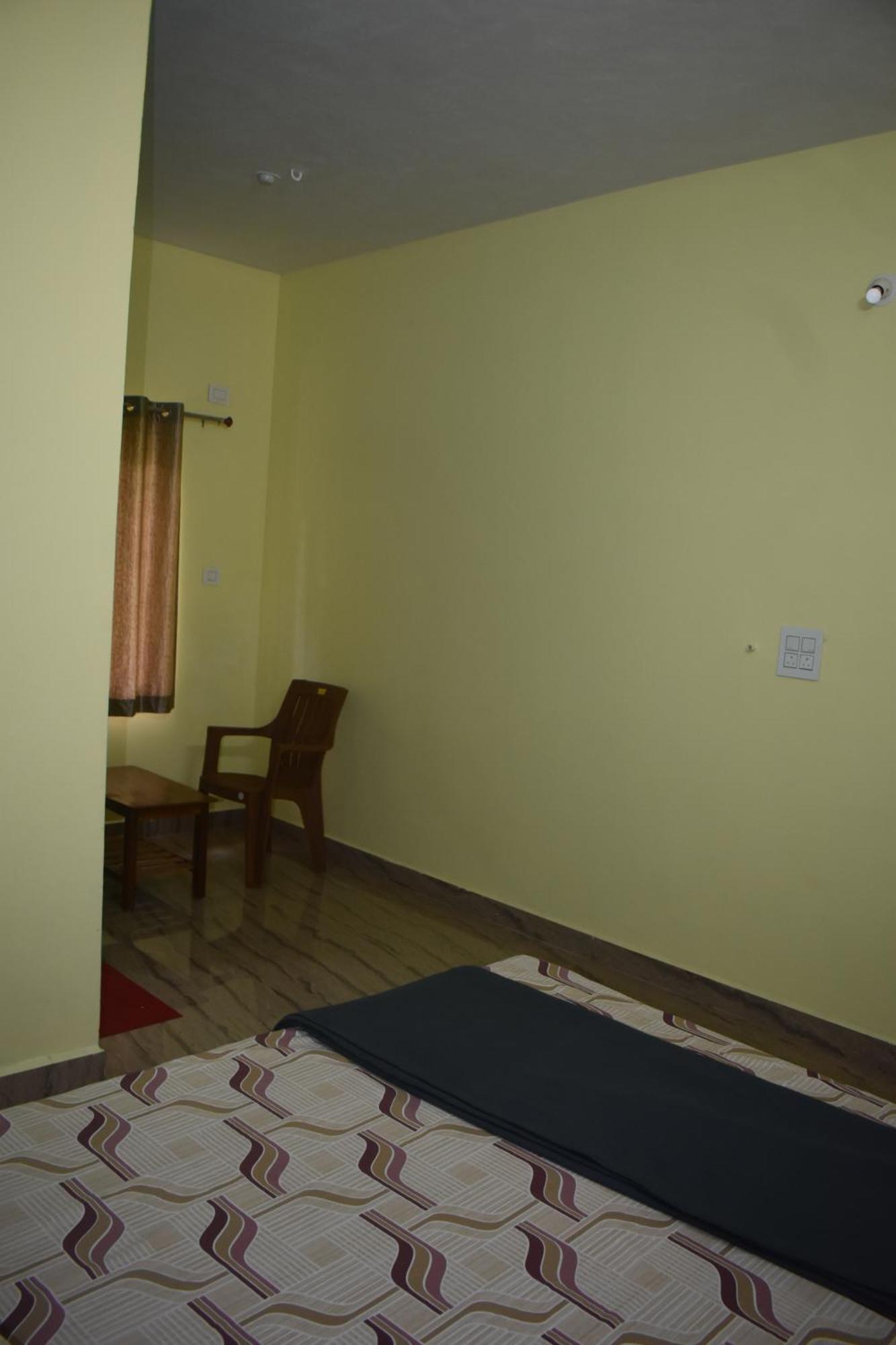 Homestay Shivanugraha *