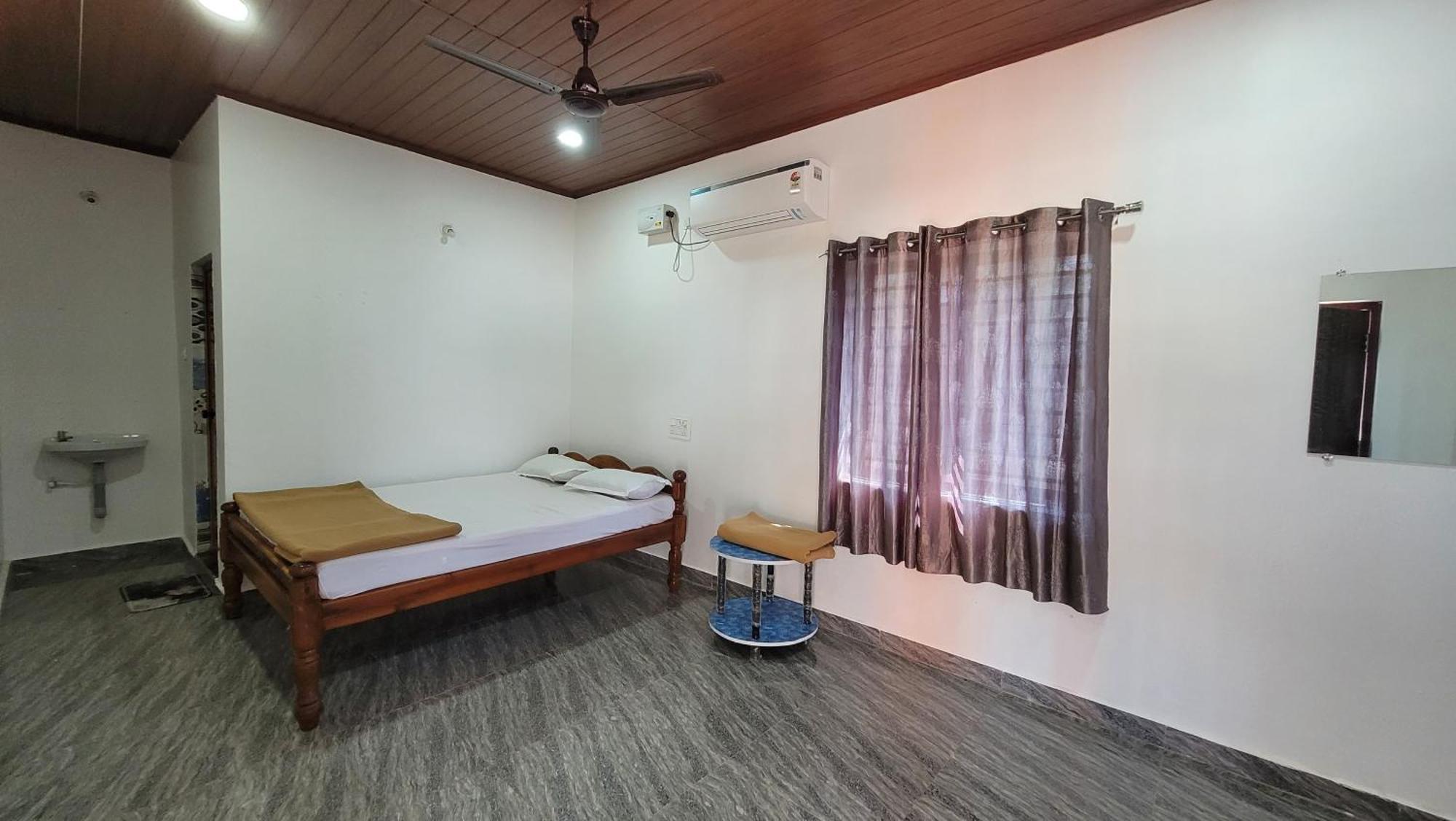 Beasho Gokarna Gokarna (Karnataka)