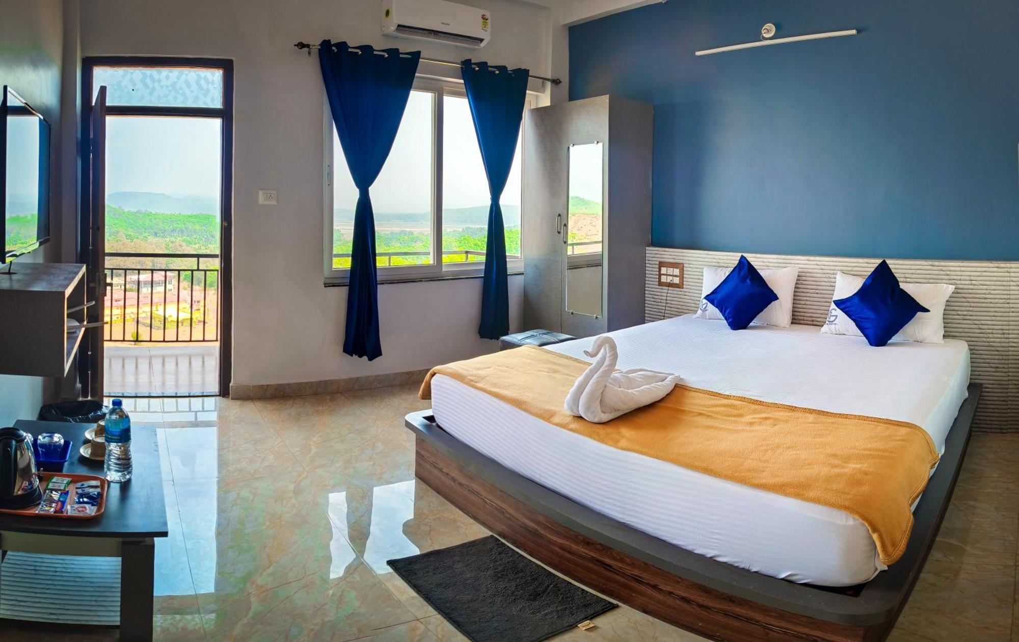Golden Ib's Gokarna 3*