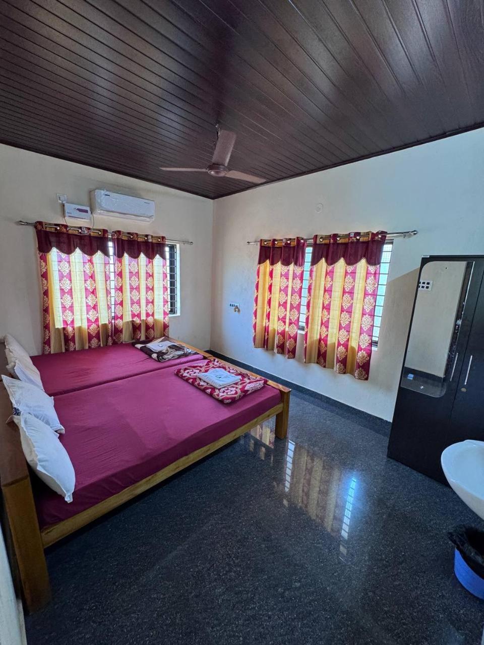 Aikya Gokarna (Karnataka)