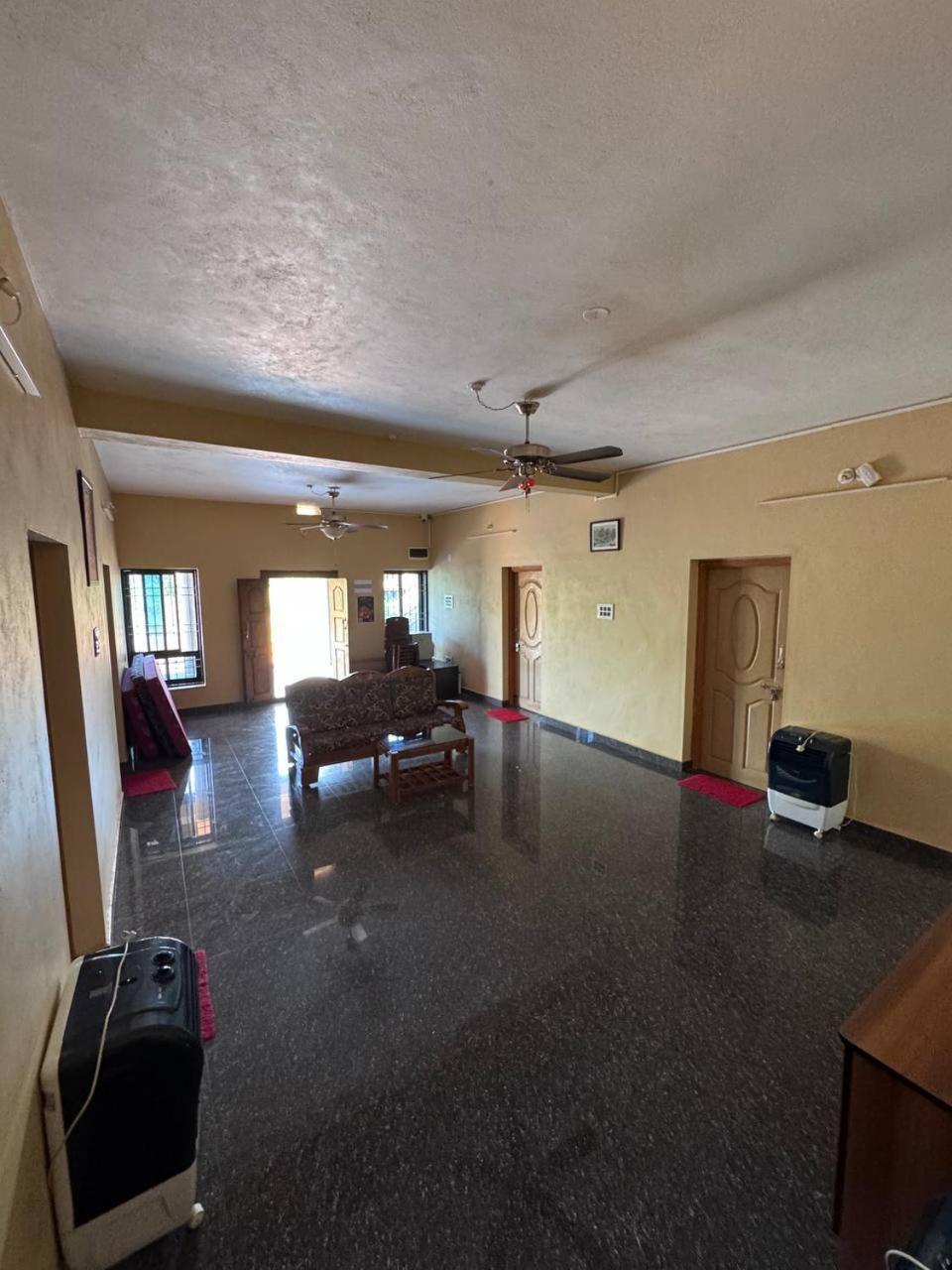 Aikya Guest house Gokarna (Karnataka)