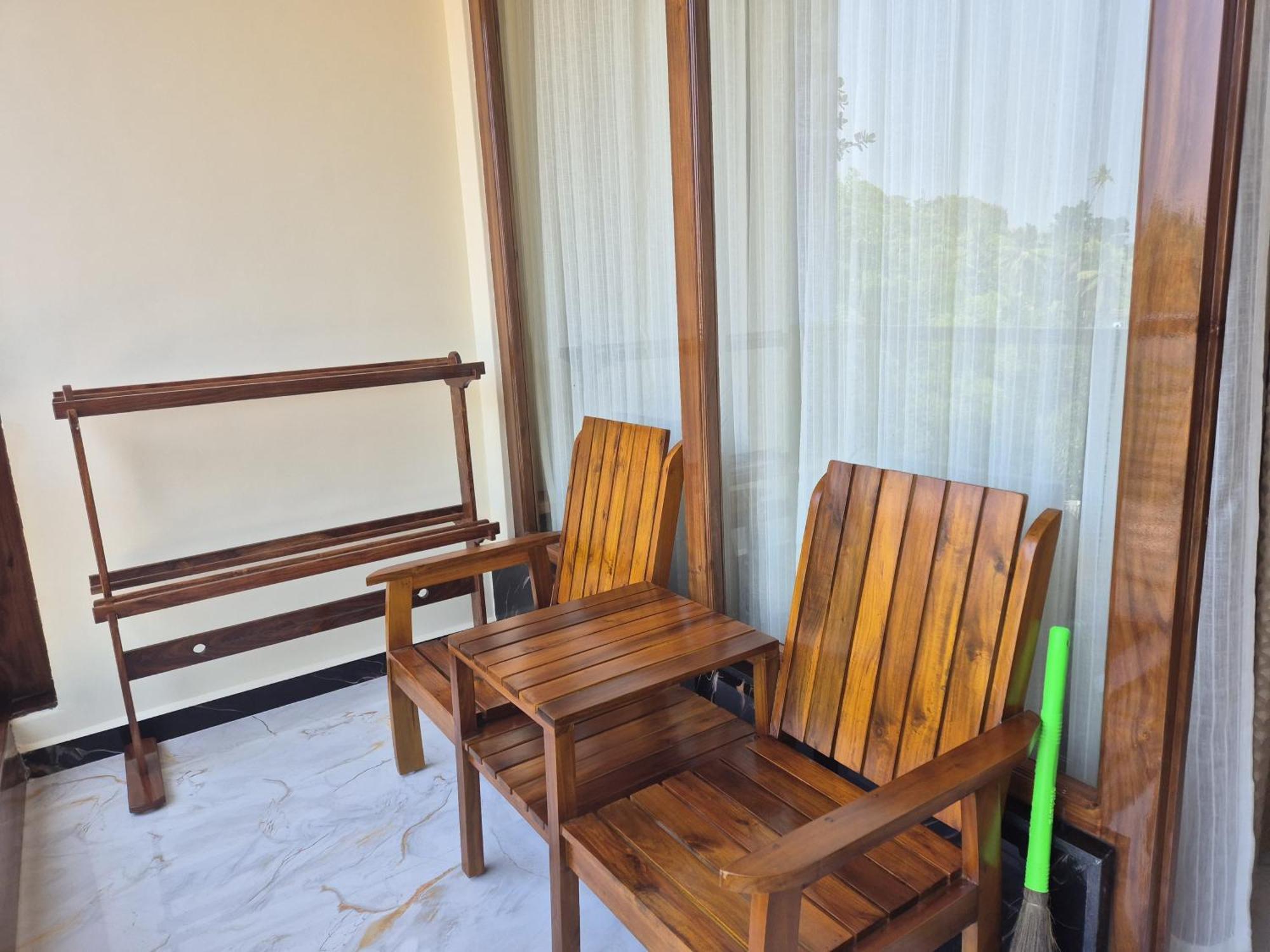 Poornima Hotel 3*