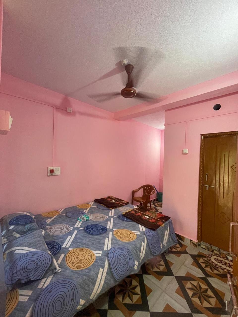 Mahabala Gokarna Guest house Gokarna (Karnataka)