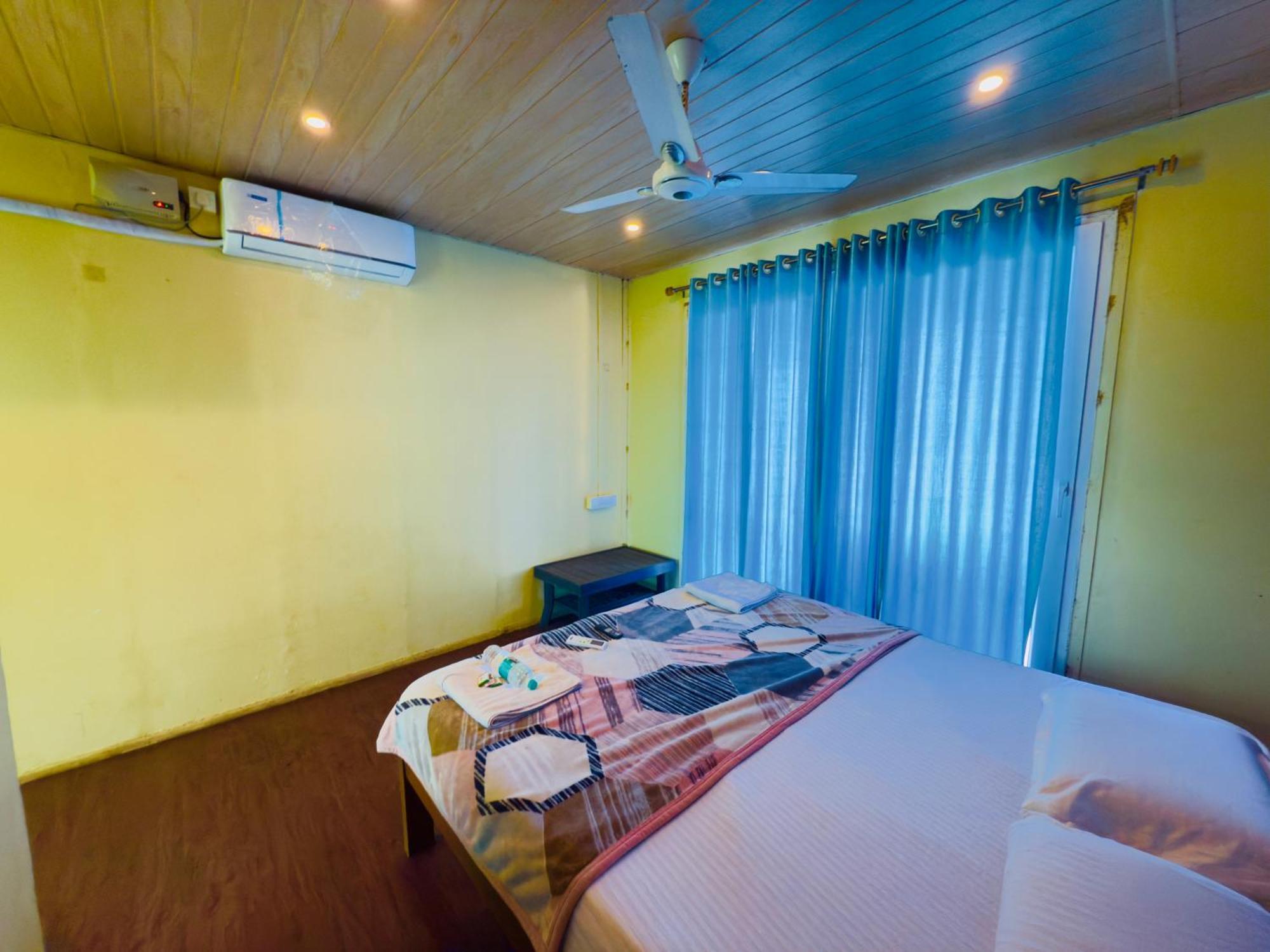 Wave N' Sea Homestay Gokarna (Karnataka)