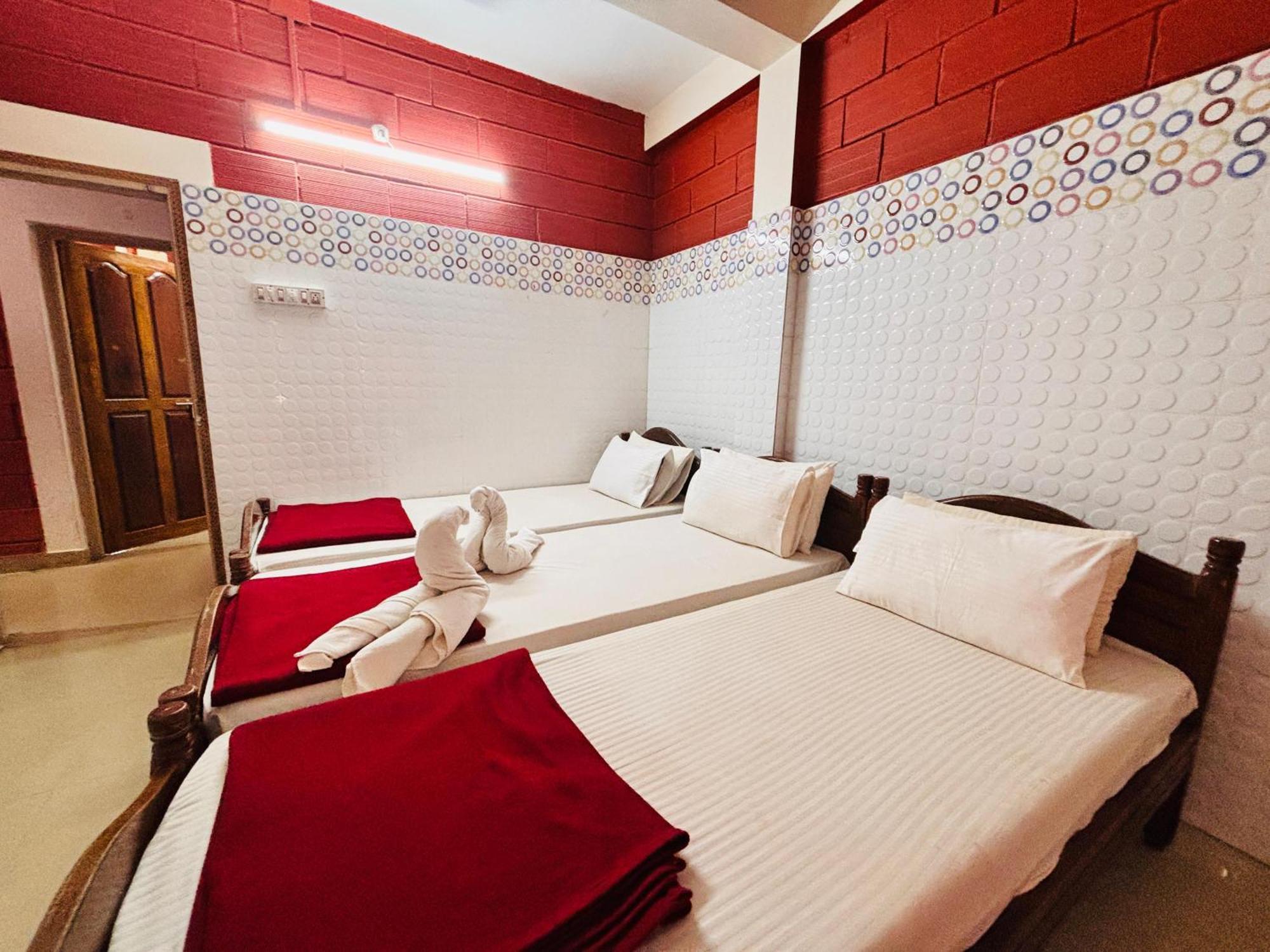 Shree Katyayani Residency Hotel