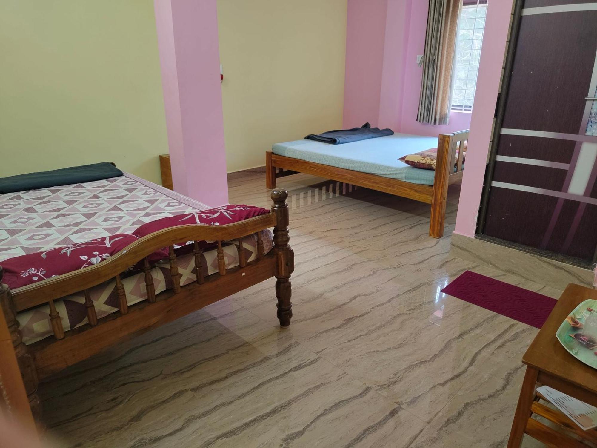Homestay Shivanugraha *