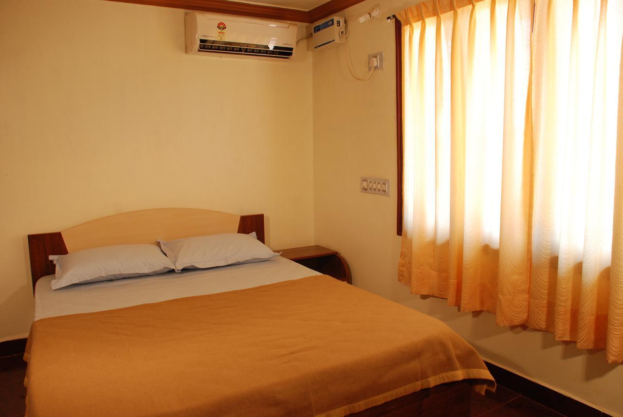 Resort Honey Beach Cottages 2*