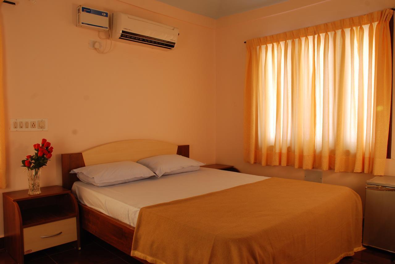 Resort Honey Beach Cottages 2*