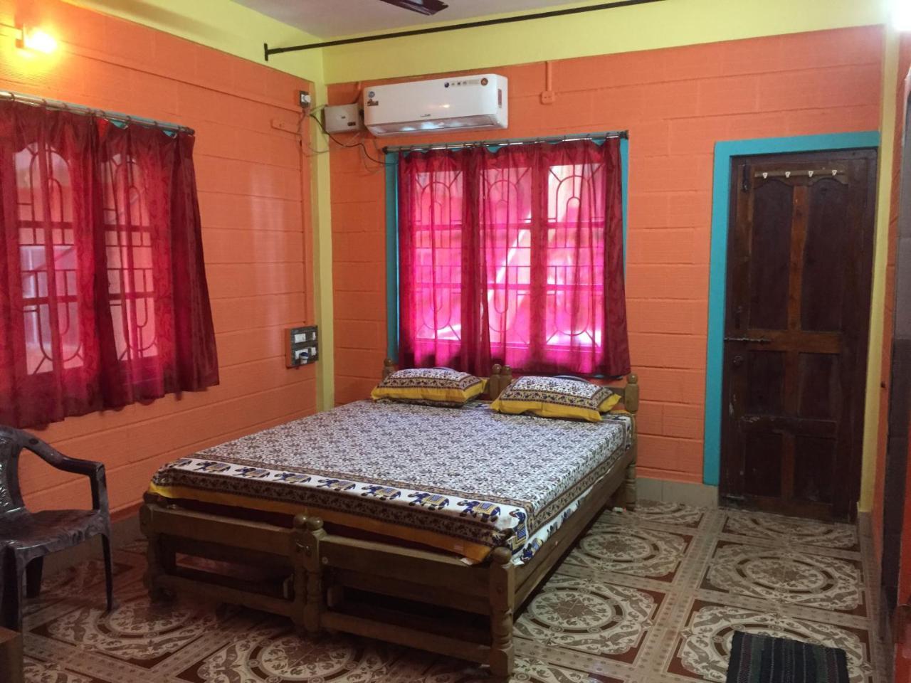Nimmu Guest House & Restaurant Gokarna Gokarna (Karnataka)