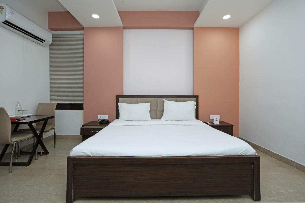 Spot On 38786 Patang Beach Hotel