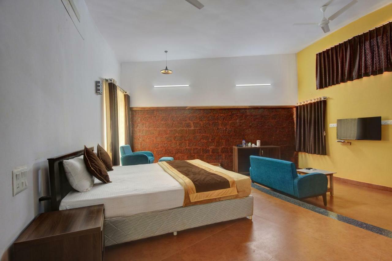 Hotel Palette Arthigamya & Gokarna (Karnataka)