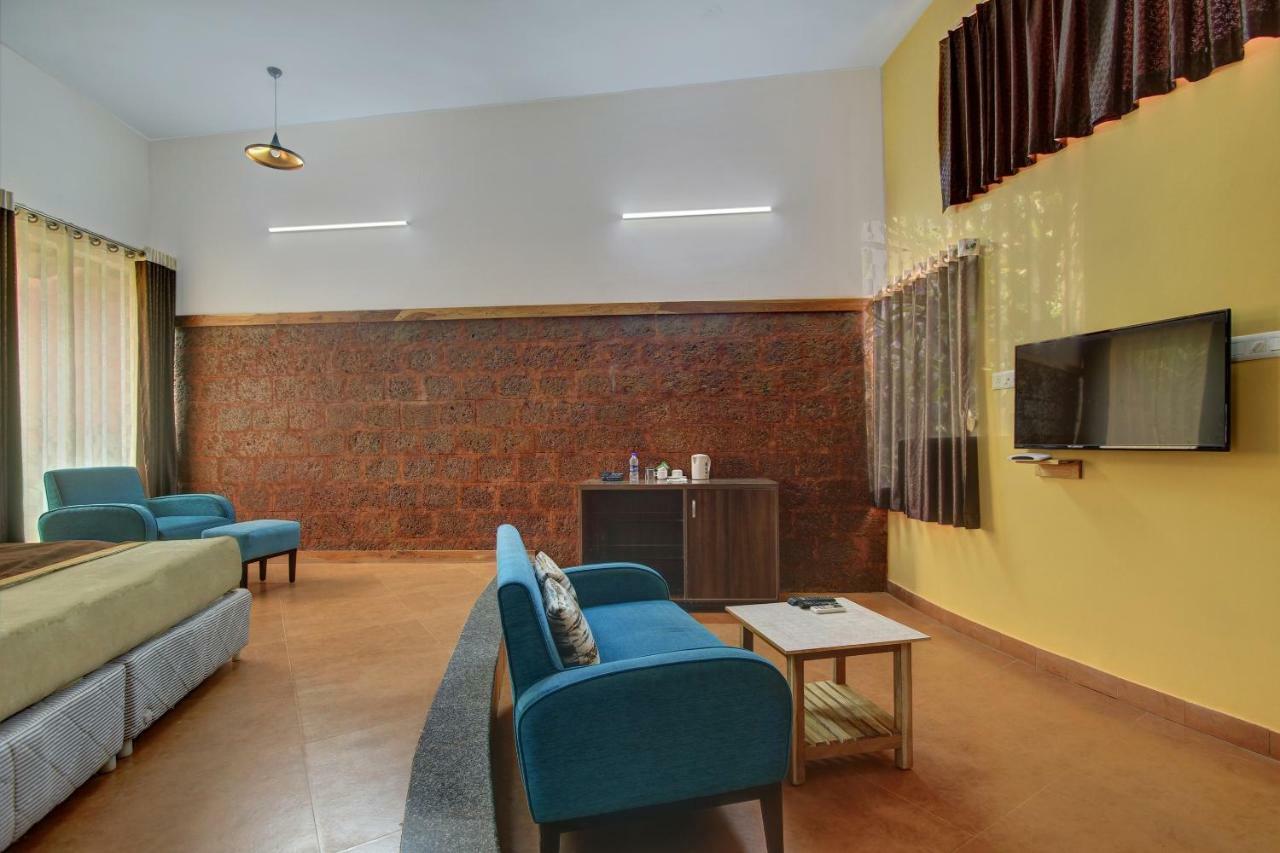 Palette Arthigamya & 3* Gokarna (Karnataka)