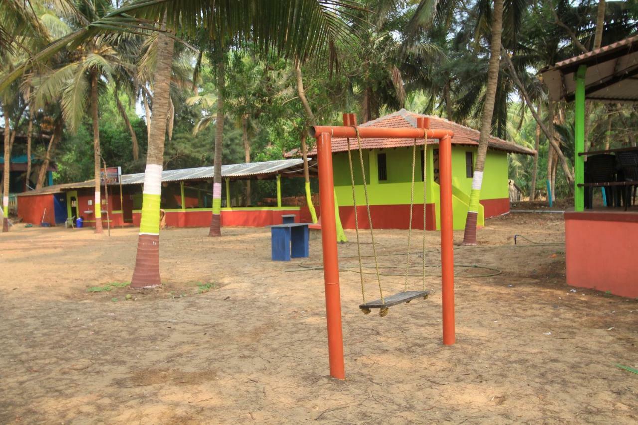 Hotel Spot On 38786 Patang Beach 3*