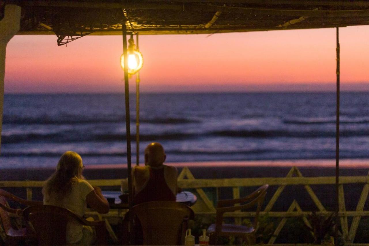 Sunset Cafe