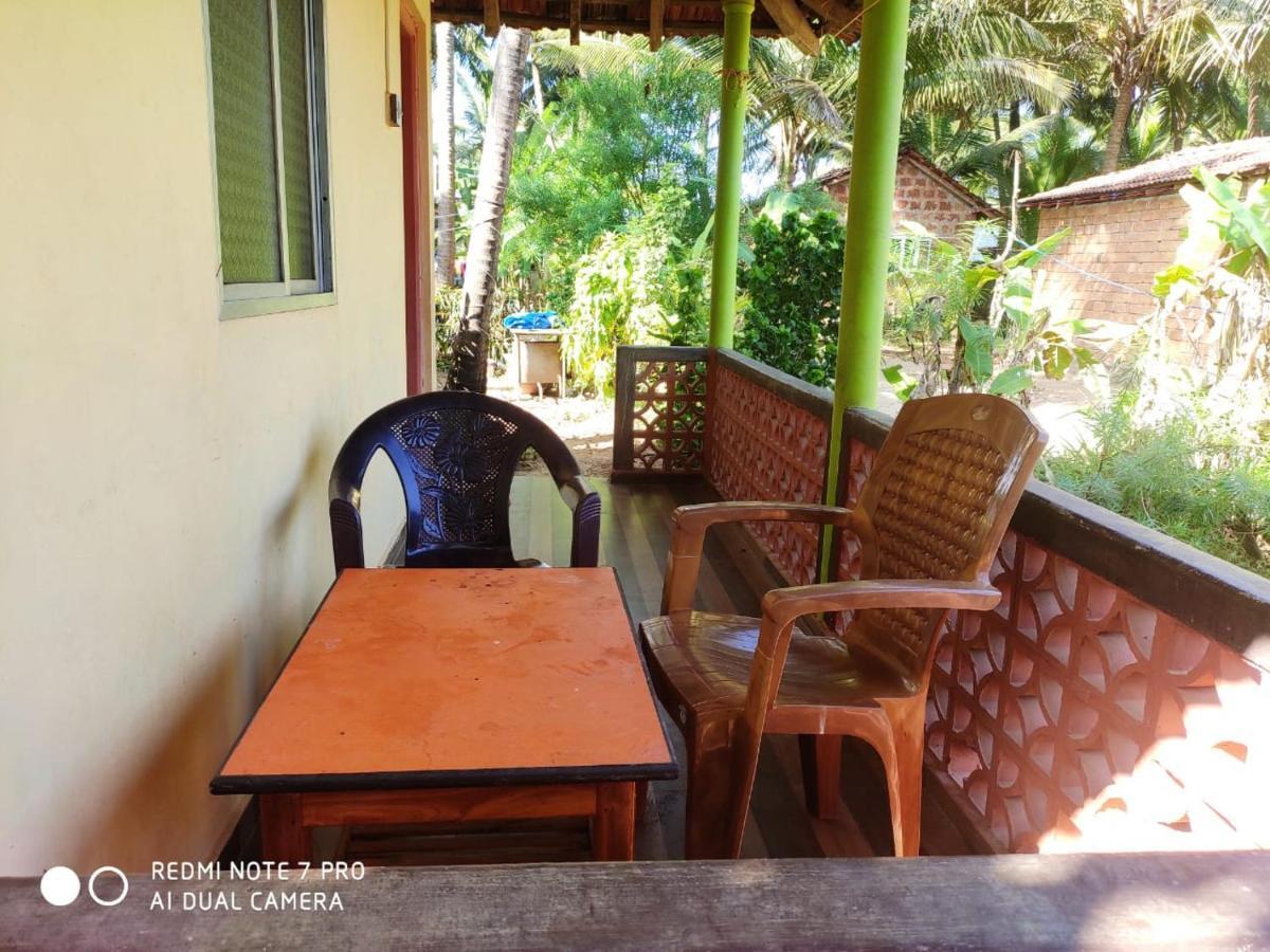 Sunset Cafe Hotel