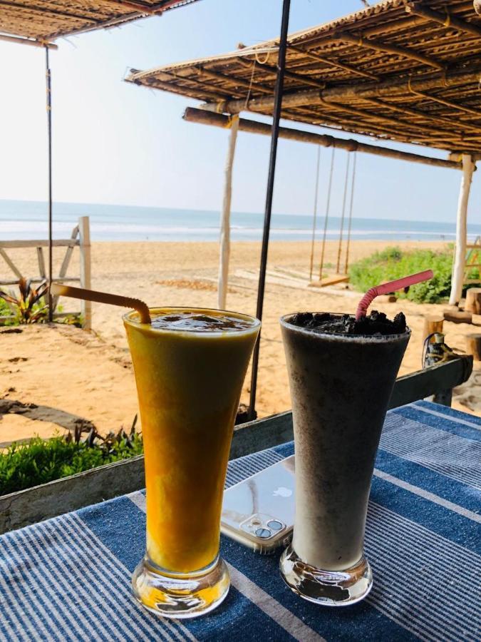 Sunset Cafe Hotel