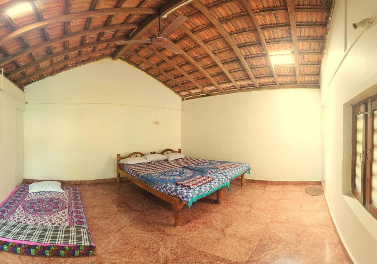 Sunset Cafe 3* Gokarna (Karnataka)