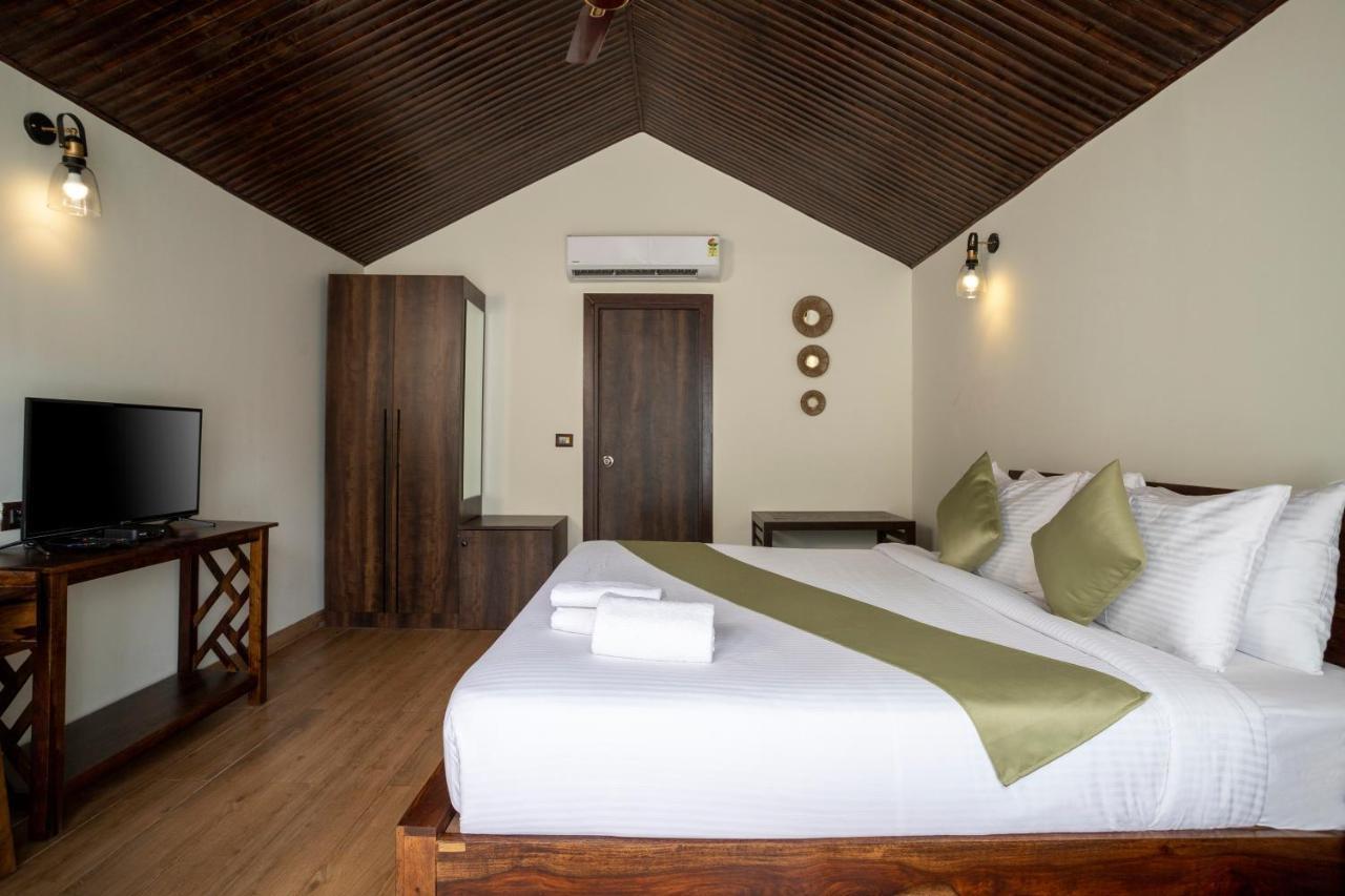 Stone Wood Premier Gokarna Resort Gokarna (Karnataka)